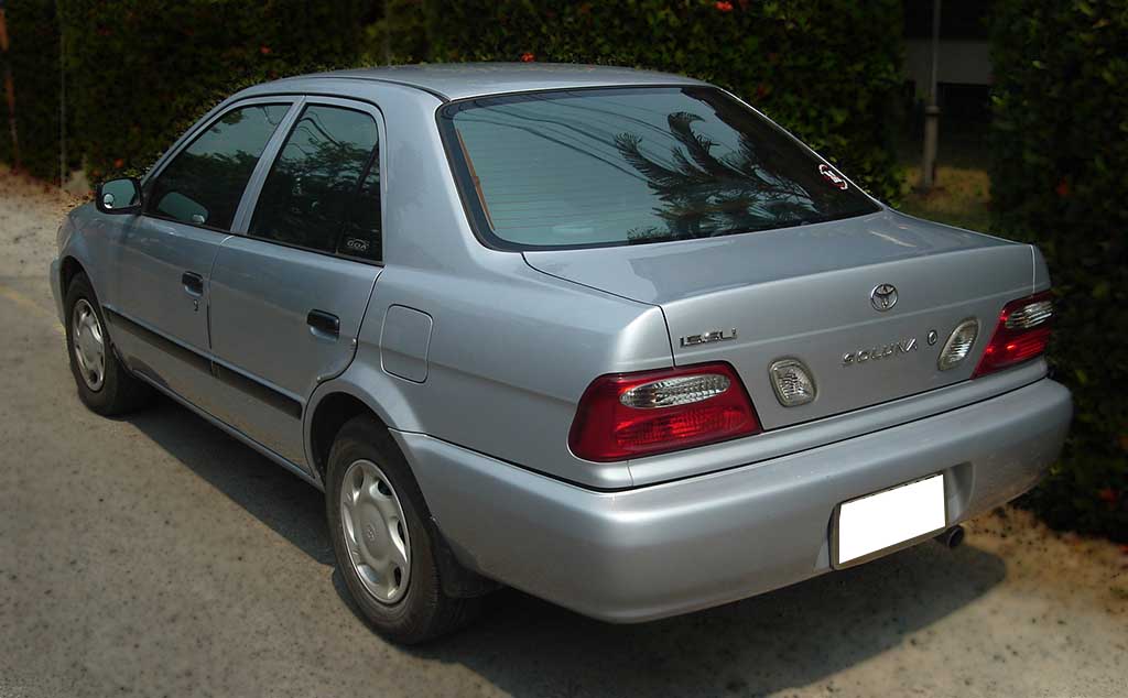 toyota soluna facelift tahun 2000-2003